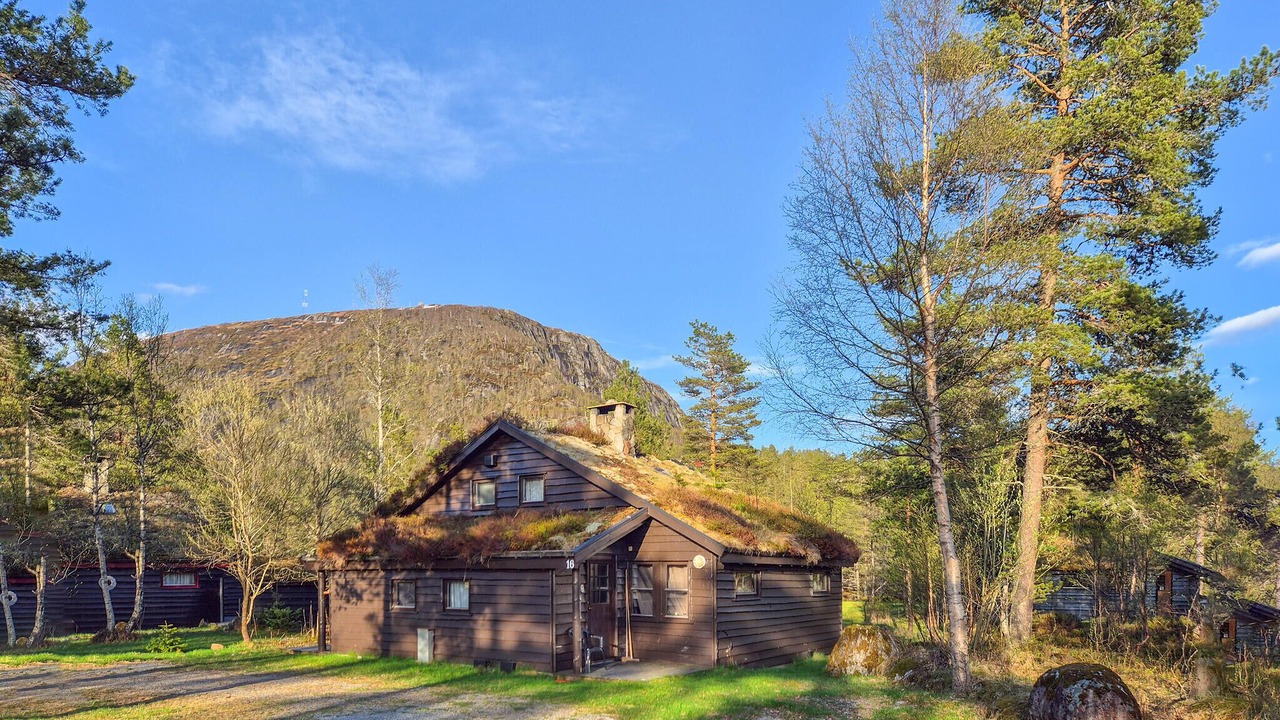Photo of Others in Tjørhom