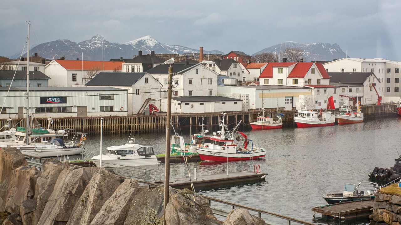 Photo of Others in Henningsvaer