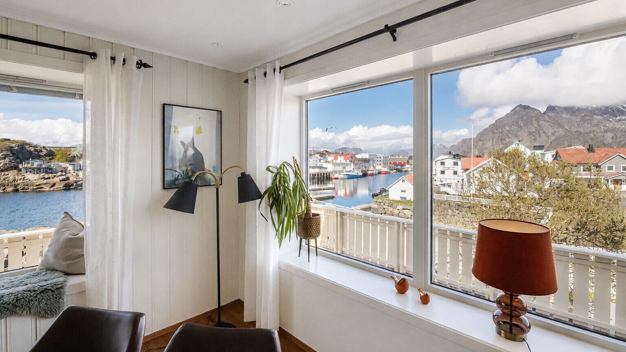 Photo of Others in Henningsvaer