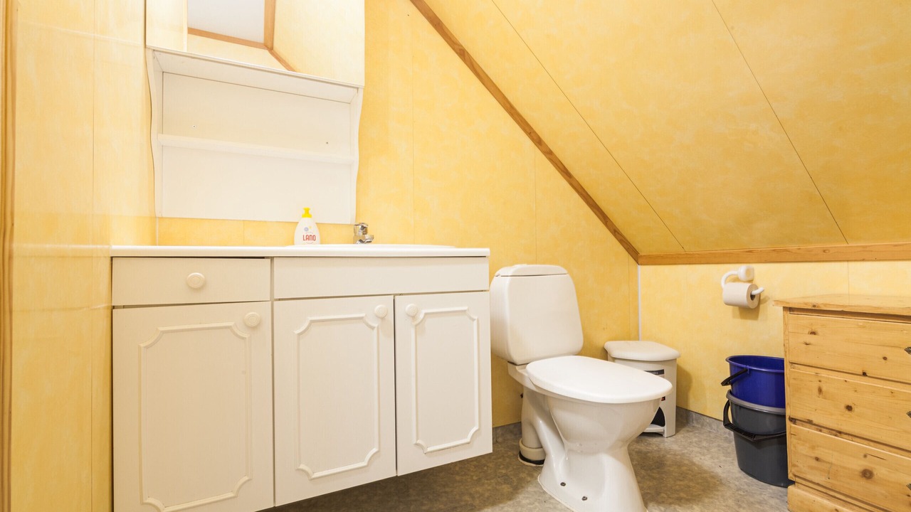 Photo of Bathroom in Henningsvaer