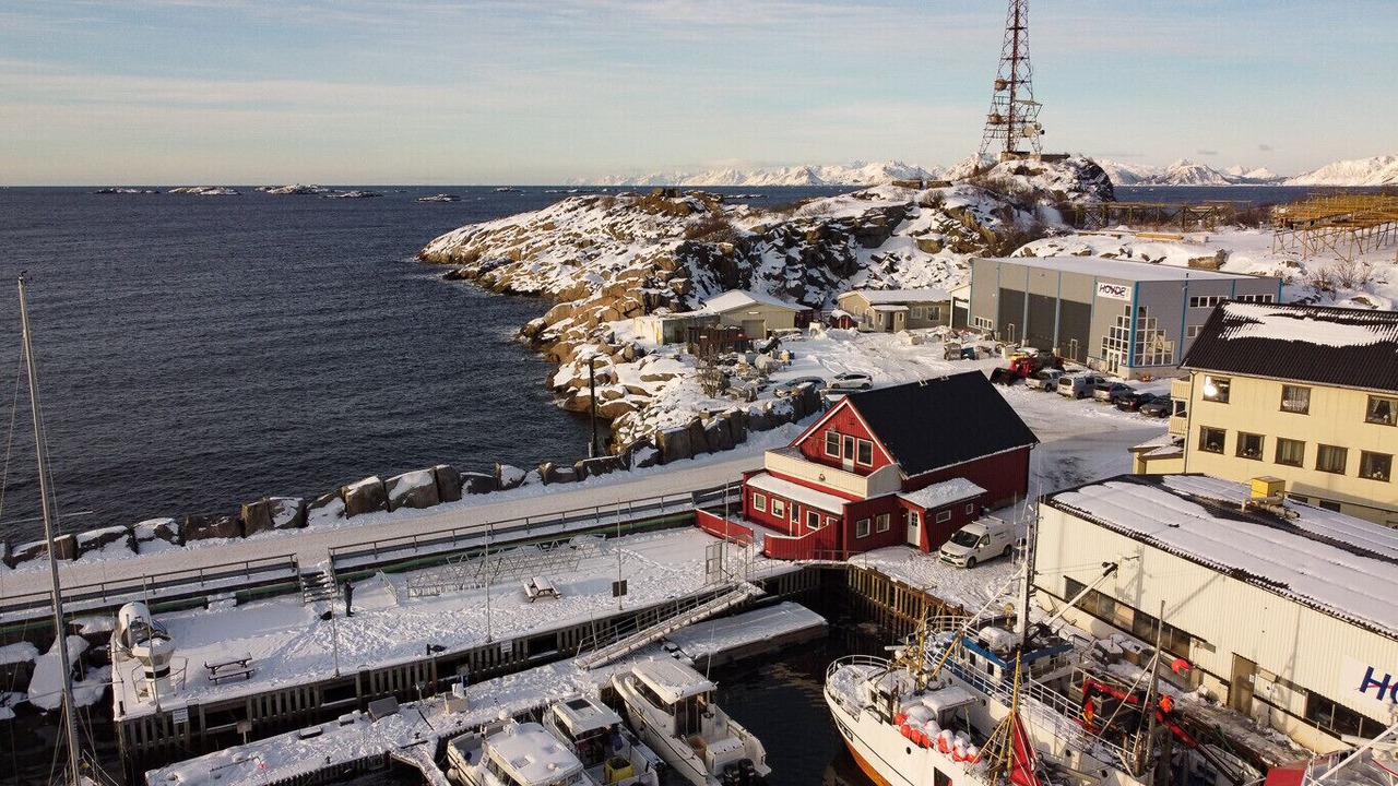 Photo of Others in Henningsvaer