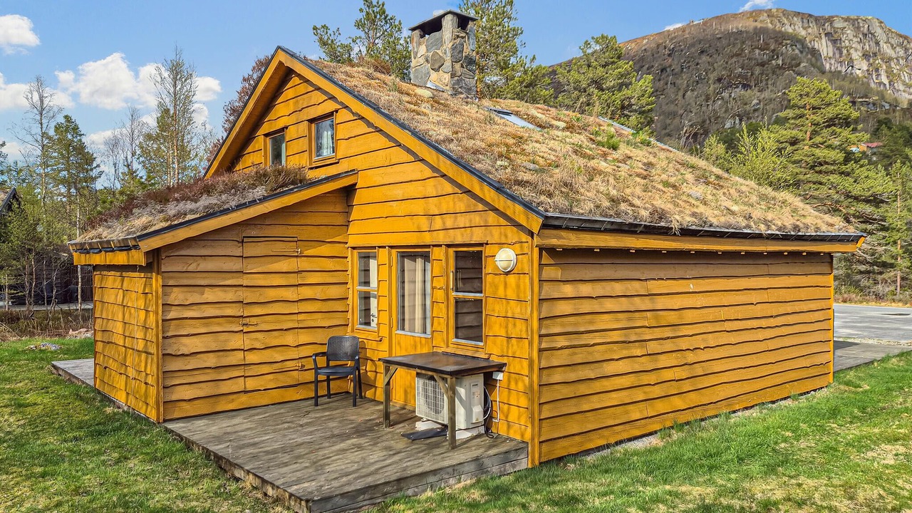 Photo of Others in Tjørhom