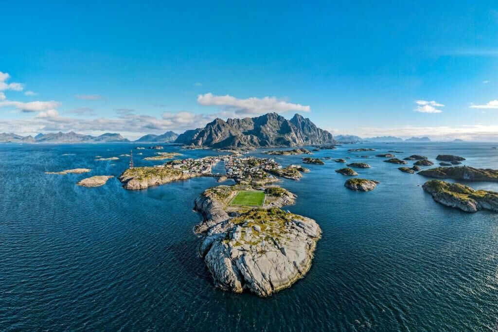 Photo of Others in Kabelvag