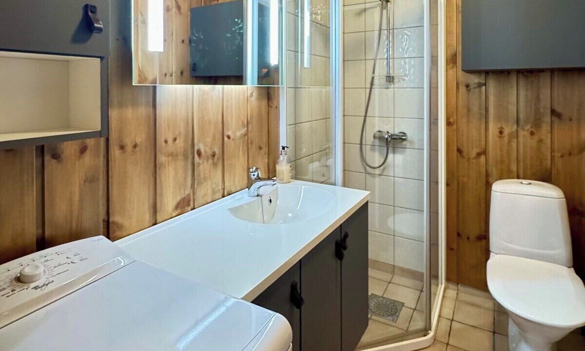 Photo of Bathroom in Nes