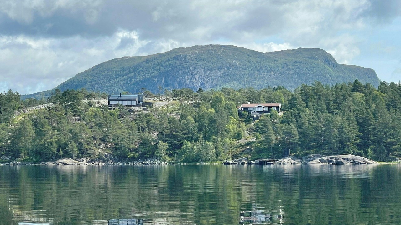 Photo of Others in Skjold