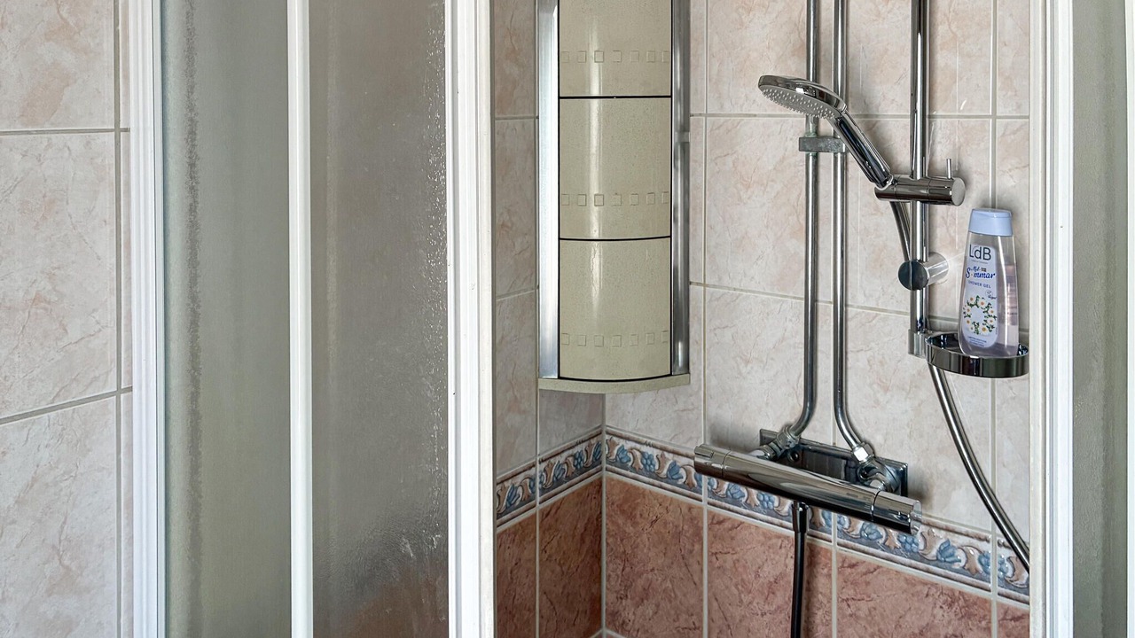 Photo of Bathroom in Axmar