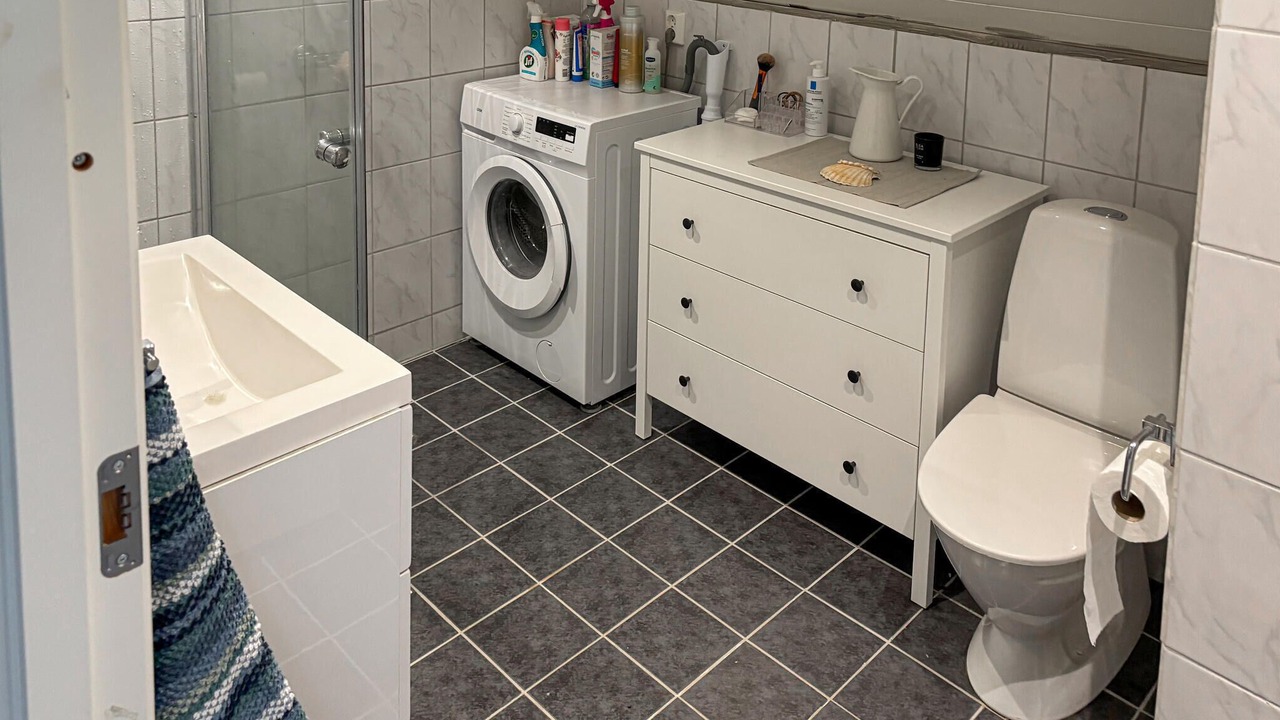 Photo of Bathroom in Os