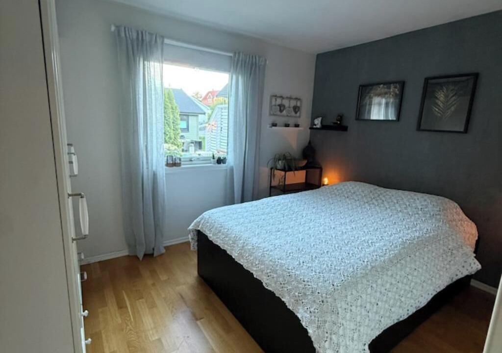 Photo of Bedroom in Bryn