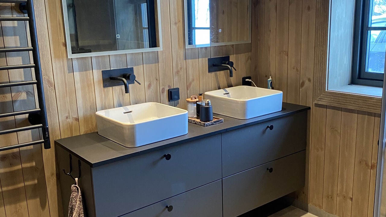Photo of Bathroom in Al Municipality