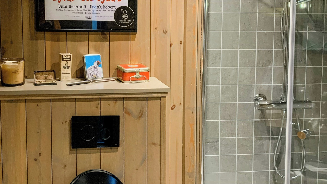 Photo of Bathroom in yer