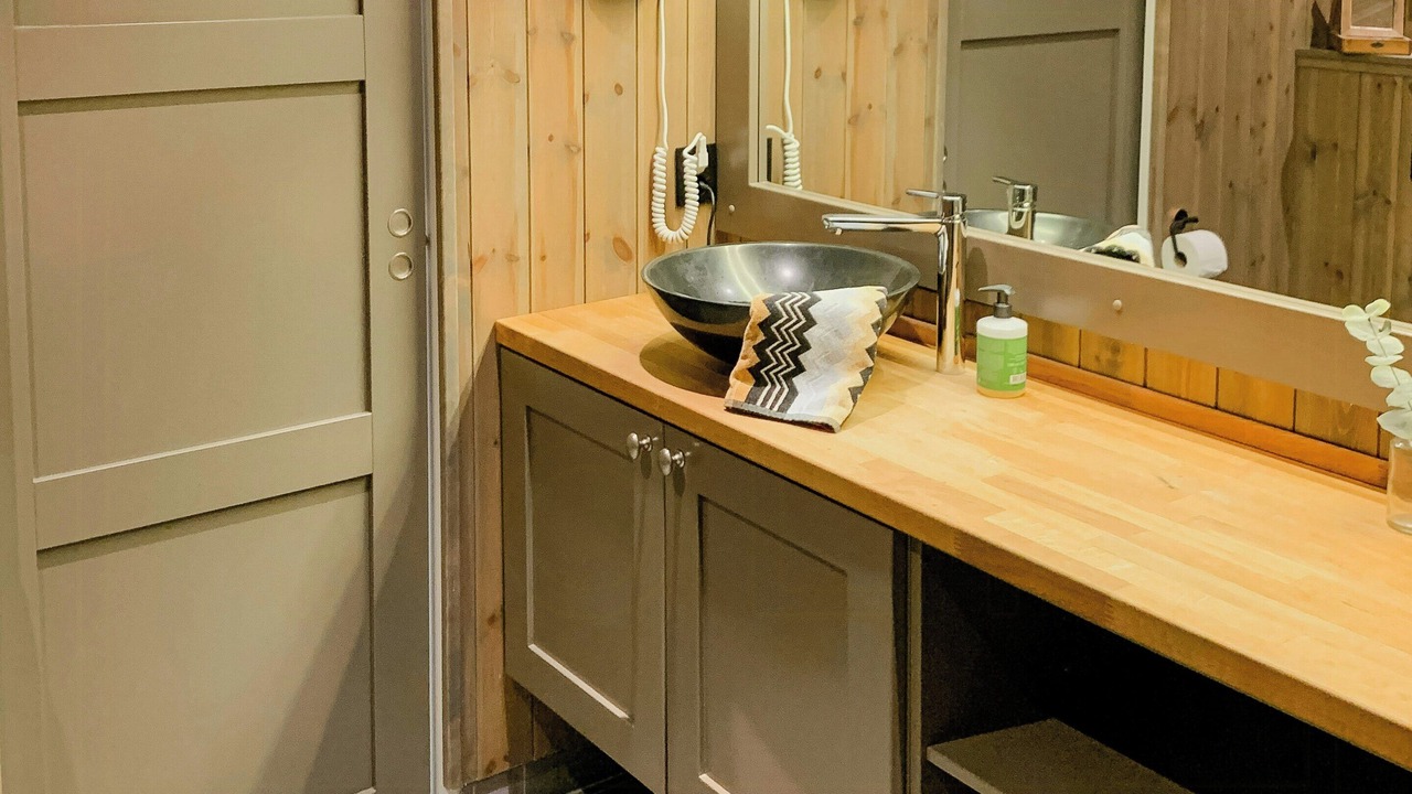Photo of Bathroom in yer