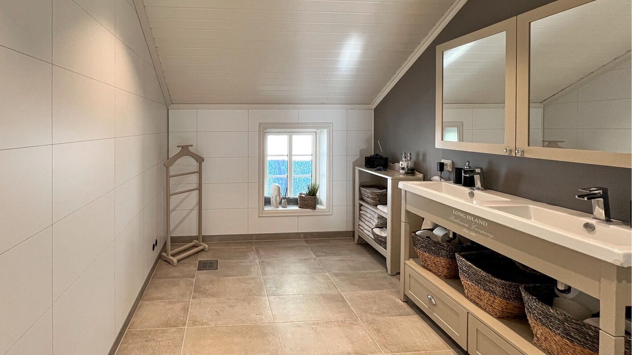 Photo of Bathroom in Lyngdal