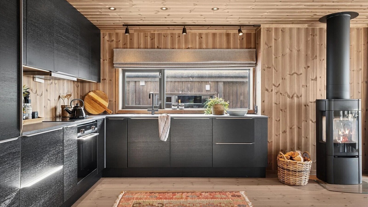 Photo of Kitchen in yer
