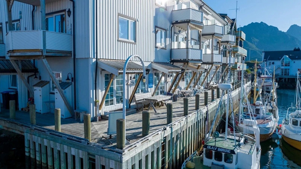 Photo of Others in Henningsvaer