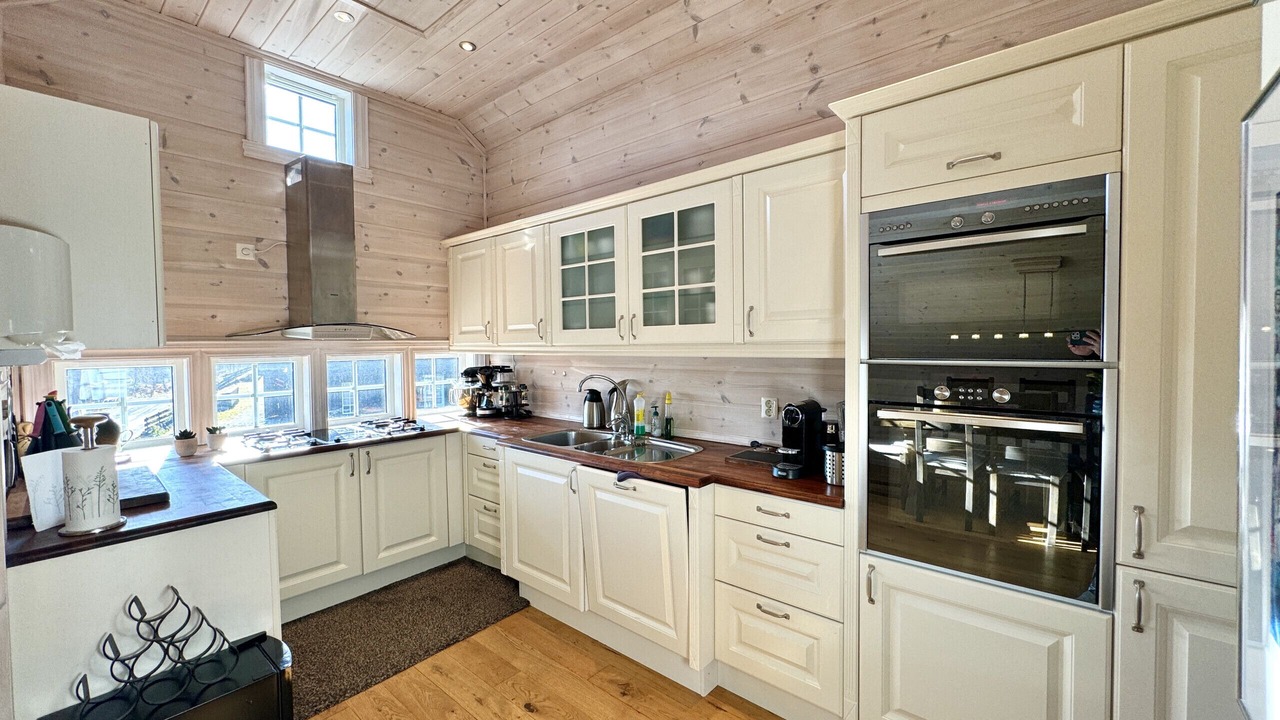 Photo of Kitchen in Hol Municipality
