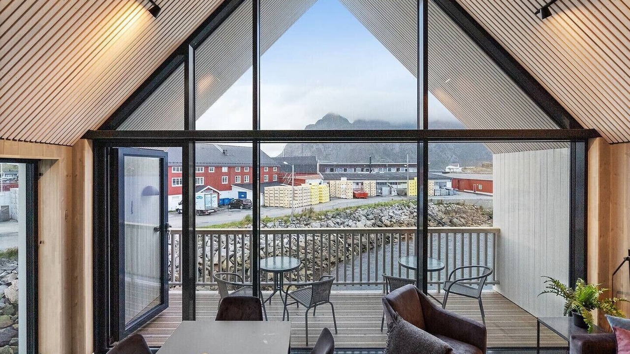 Photo of Others in Henningsvaer