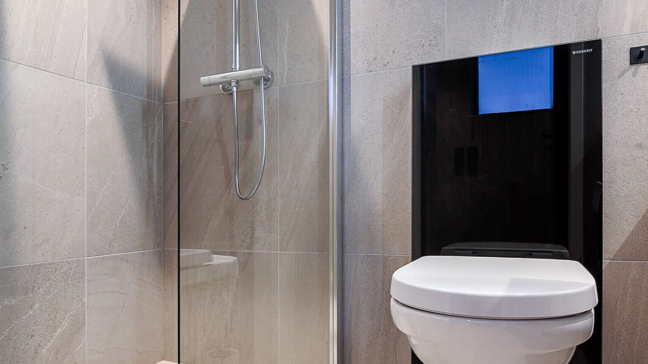 Photo of Bathroom in Henningsvaer
