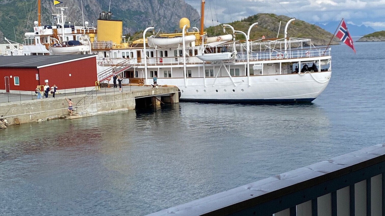 Photo of Others in Henningsvaer