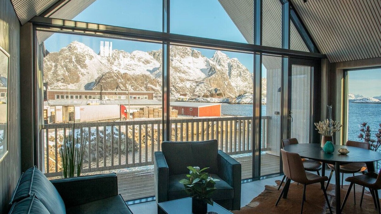 Photo of Others in Henningsvaer