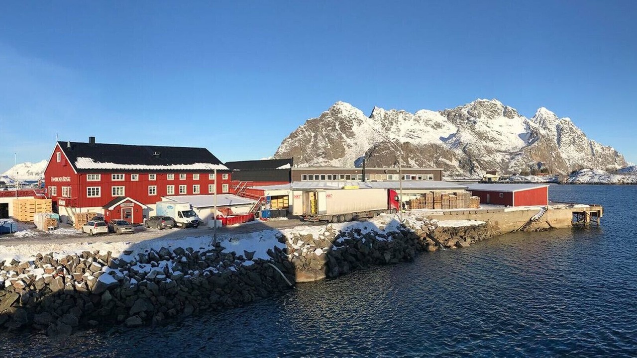 Photo of Others in Henningsvaer