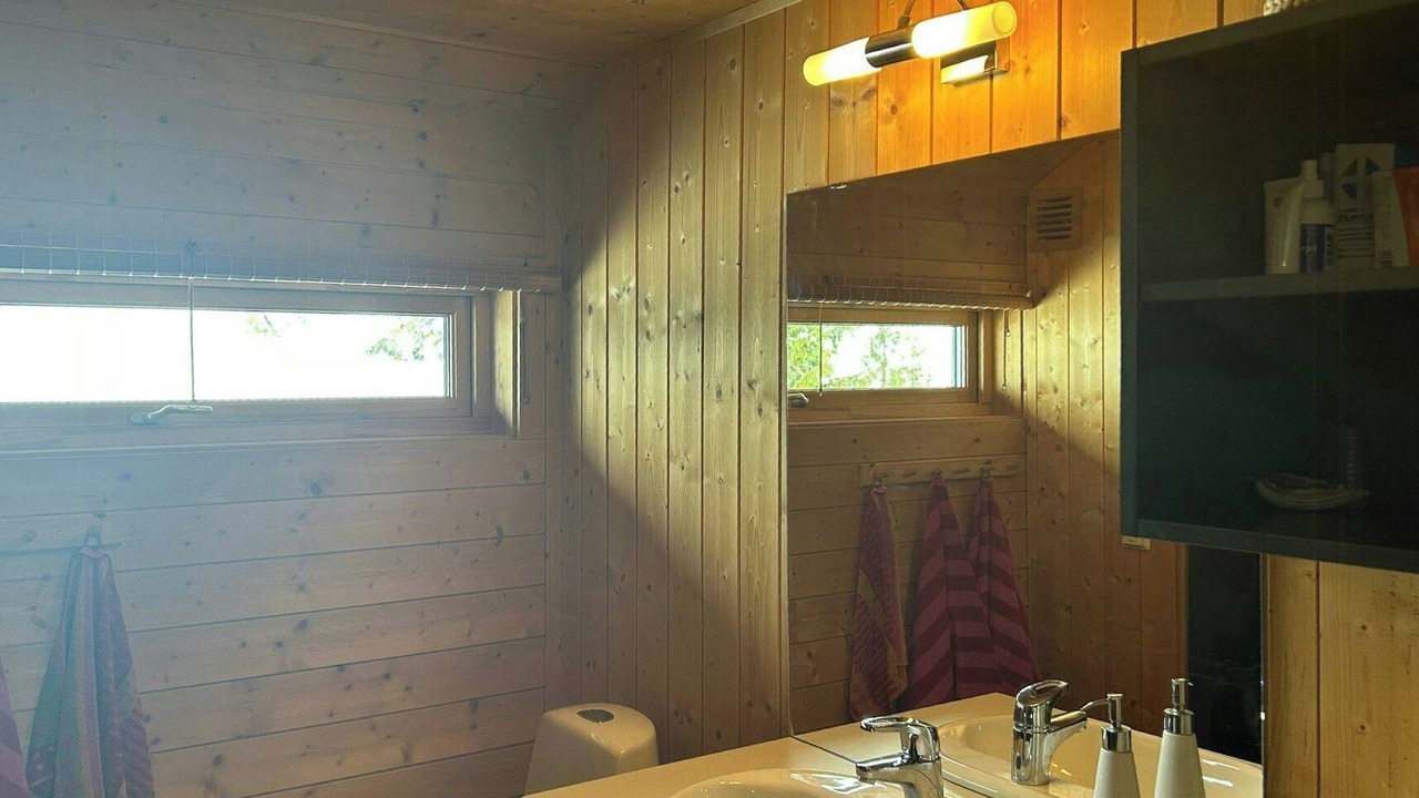 Photo of Bathroom in Fla Municipality