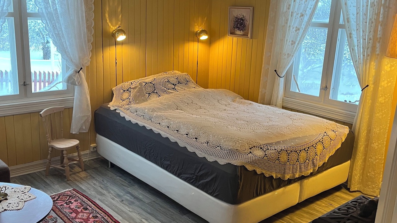 Photo of Bedroom in Marker