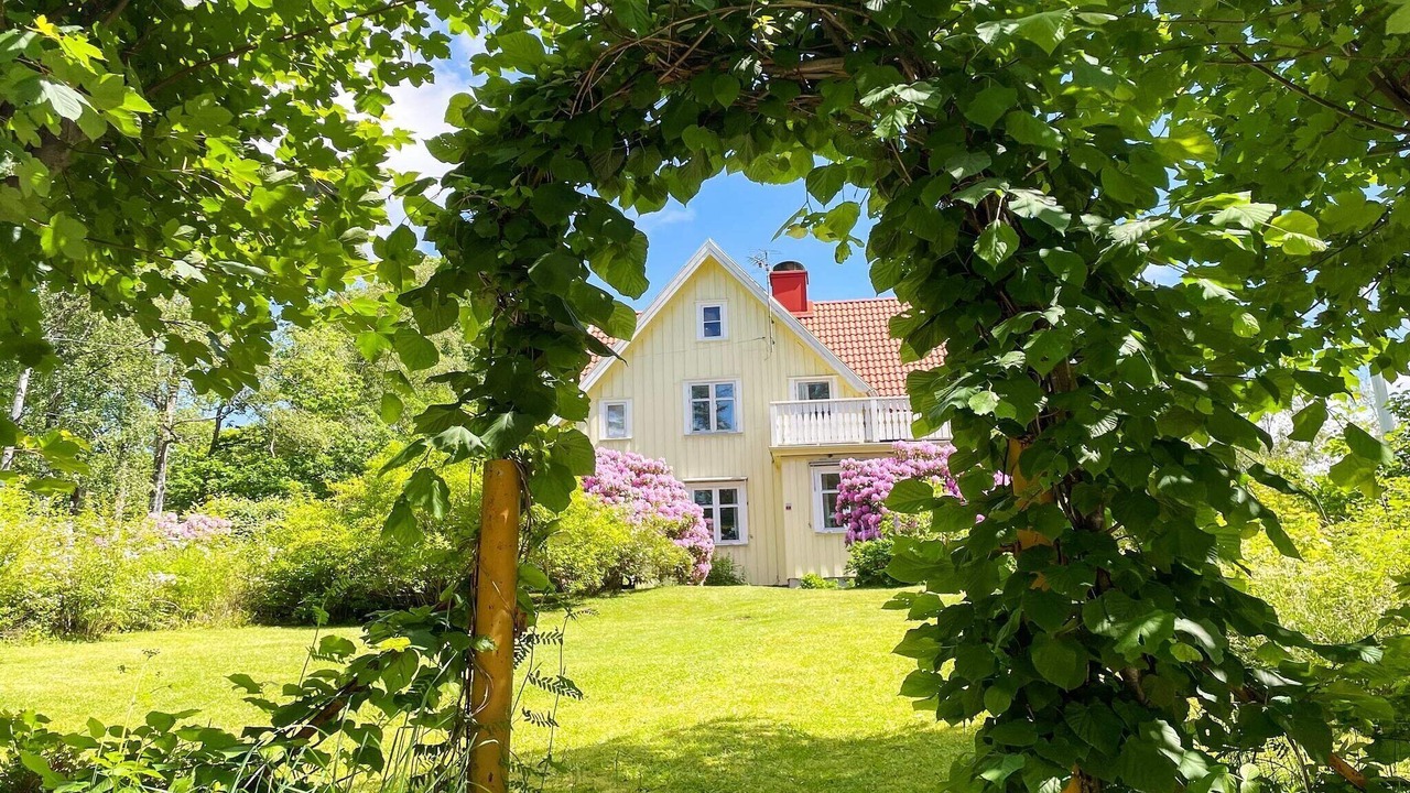 Photo of Outdoor in Hindas