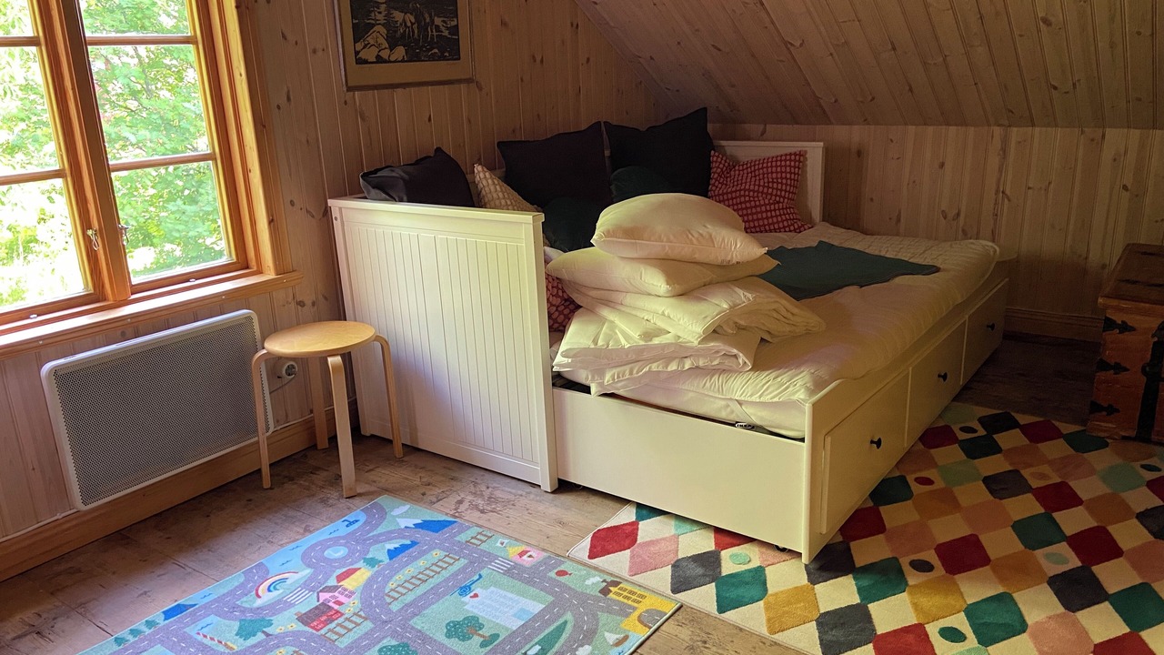 Photo of Bedroom in Tived