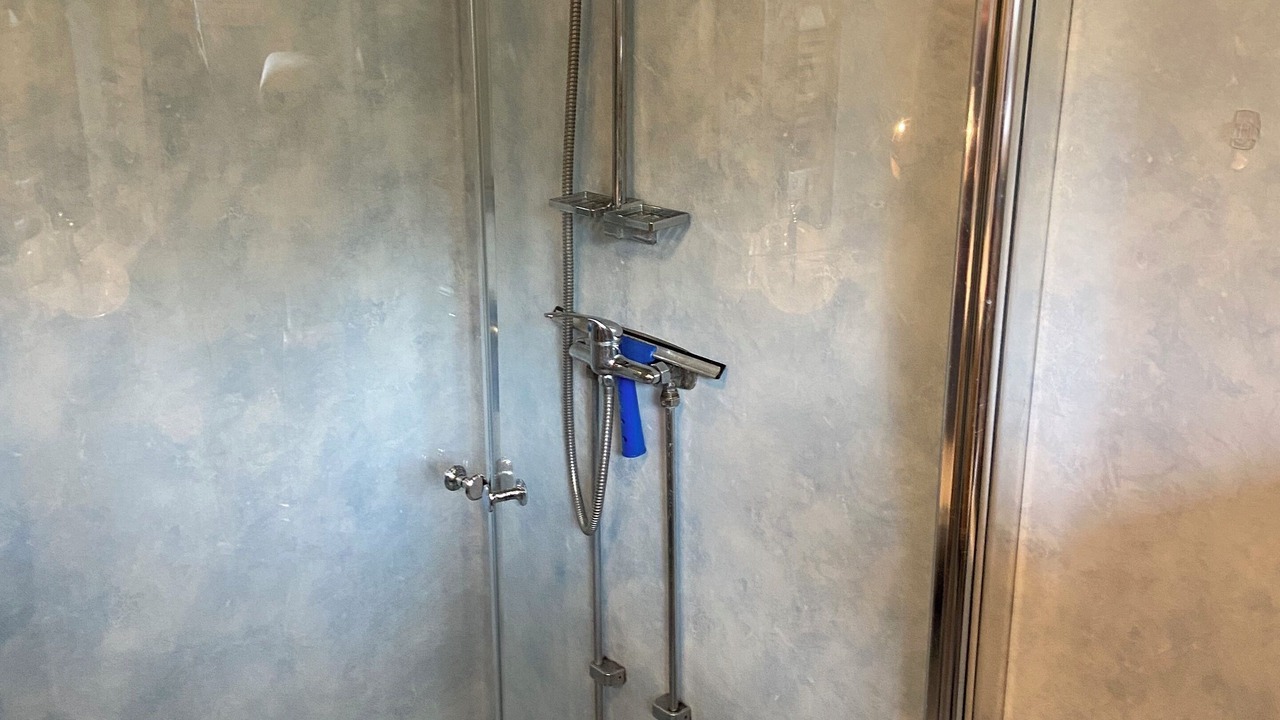 Photo of Bathroom in Tived