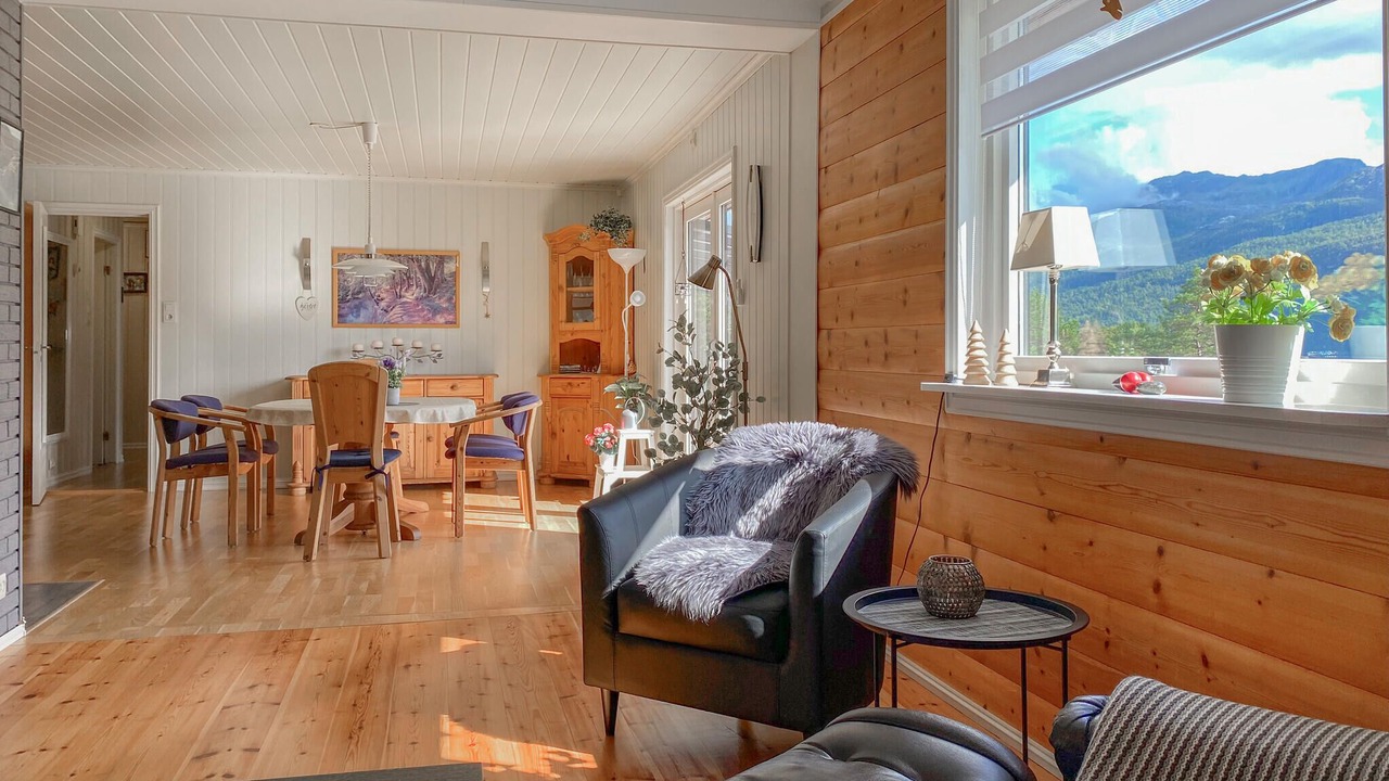 Photo of Bedroom in Flora