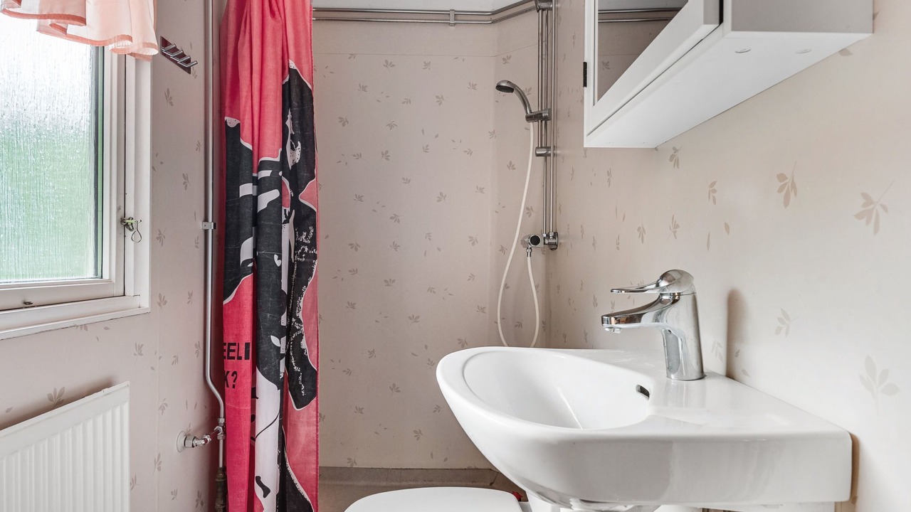 Photo of Bathroom in Motala
