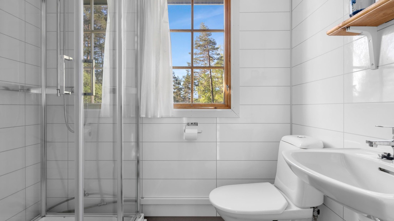 Photo of Bathroom in Aseral
