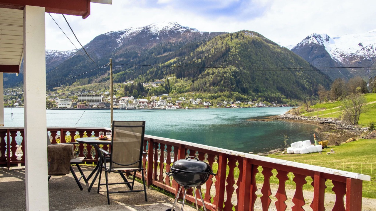 Photo of Others in Balestrand