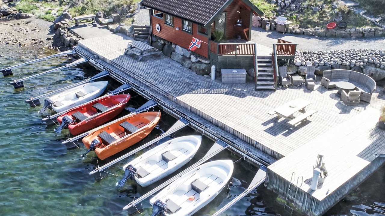 Photo of Others in Lyngdal