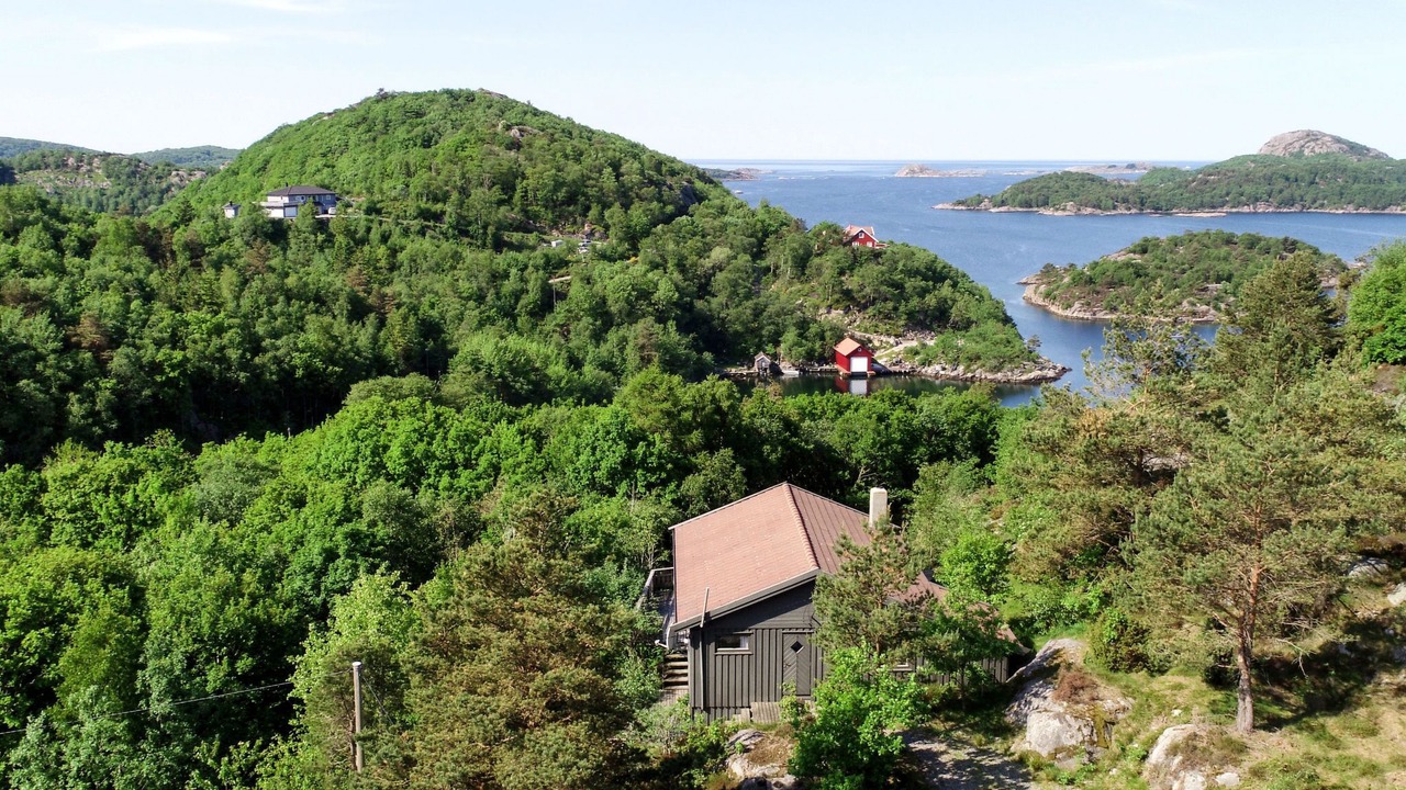 Photo of Others in Farsund