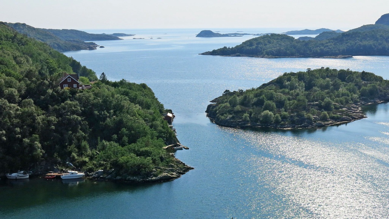 Photo of Others in Farsund
