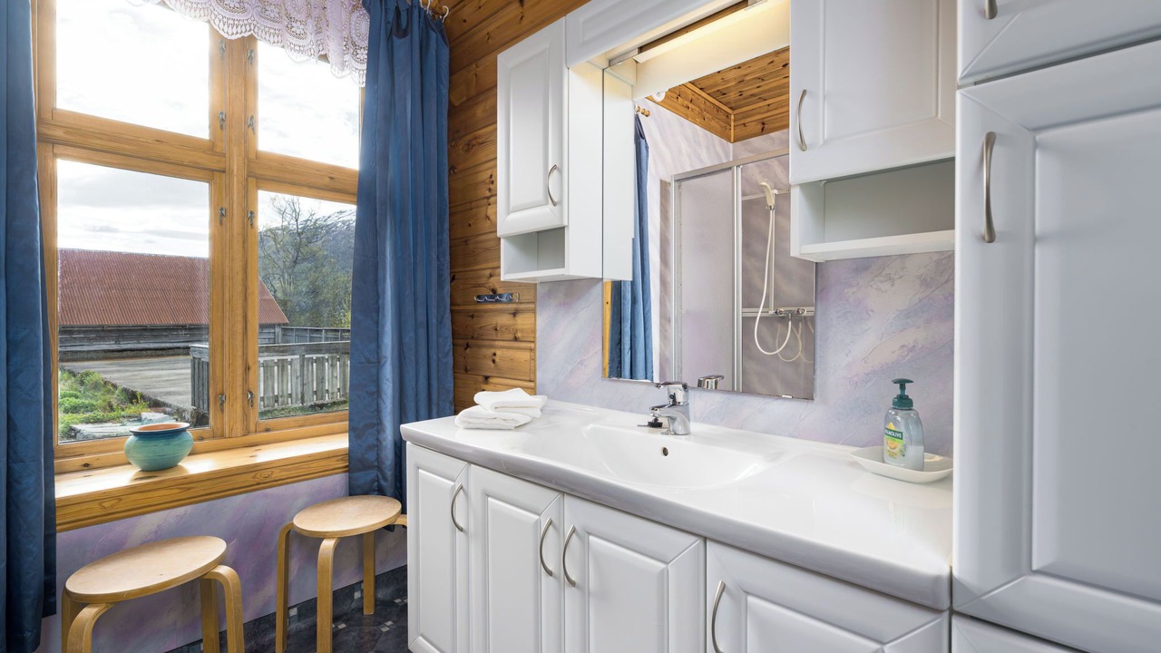 Photo of Bathroom in Forde
