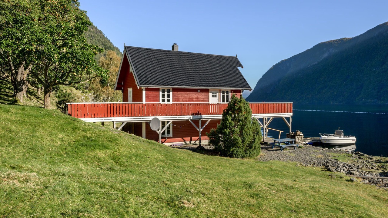 Photo of Others in Vik