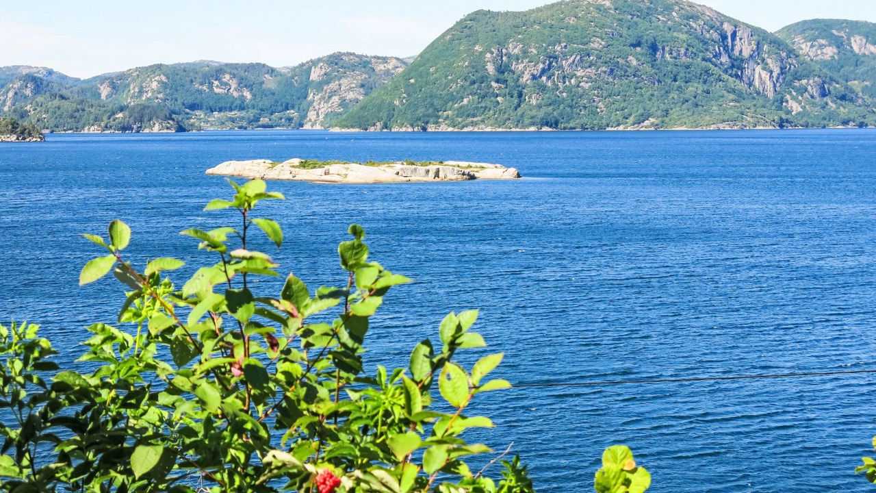 Photo of Others in Farsund
