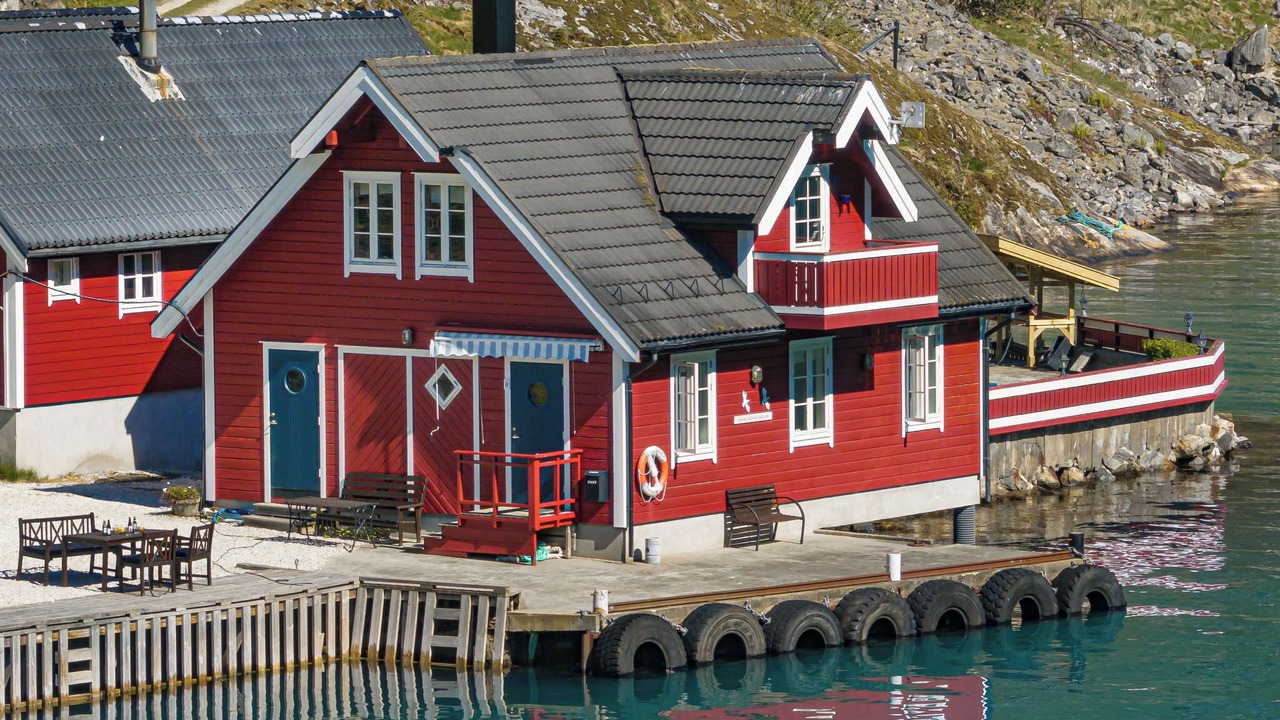Photo of Others in Vik