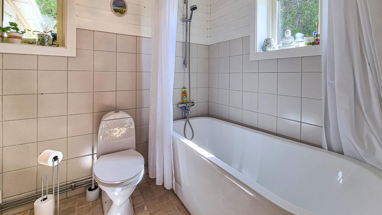 Photo of Bathroom in Henan