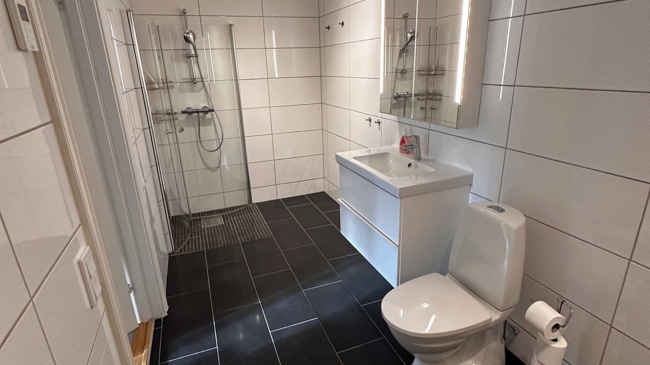 Photo of Bathroom in Ronnang