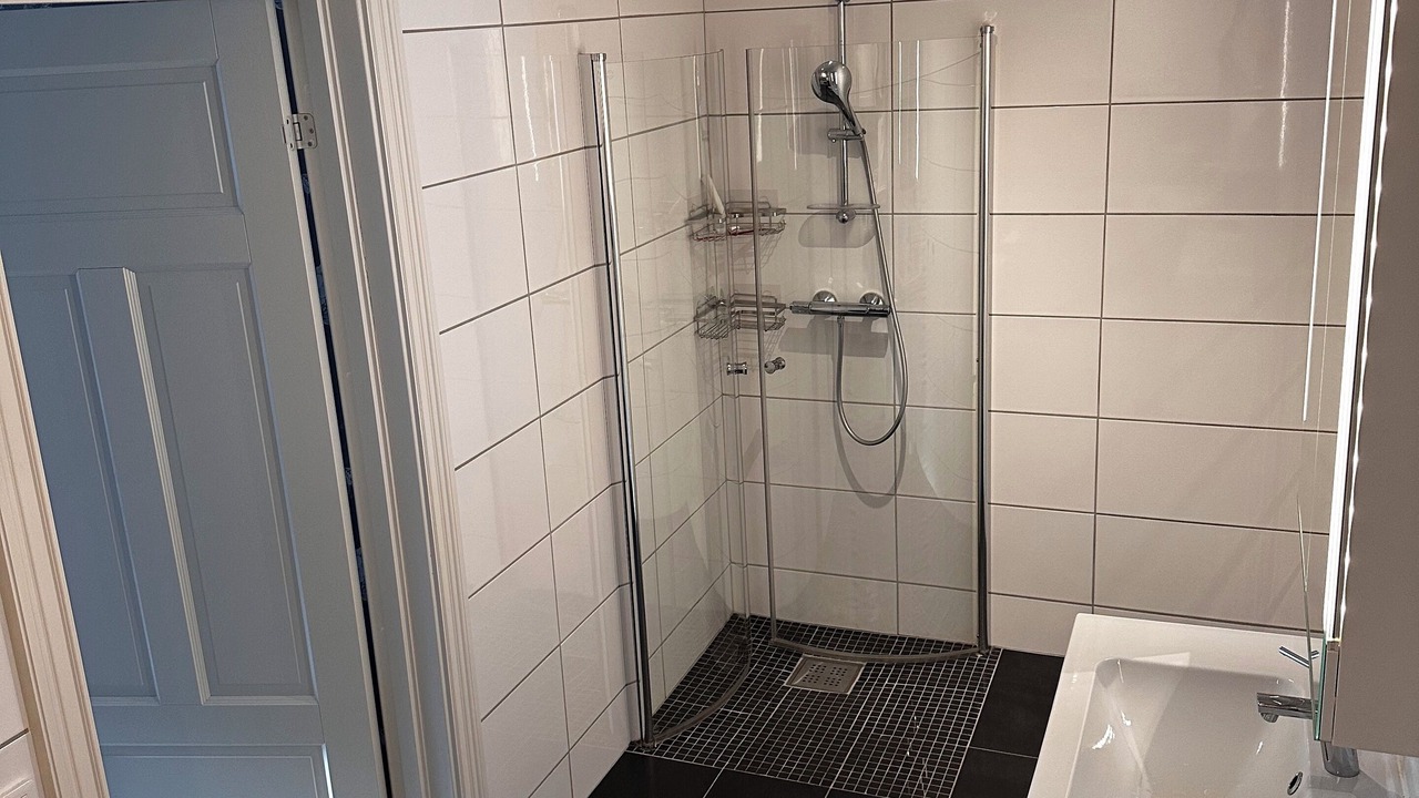 Photo of Bathroom in Ronnang