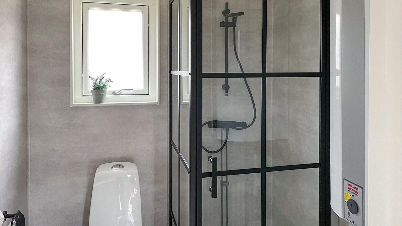 Photo of Bathroom in Orebro County