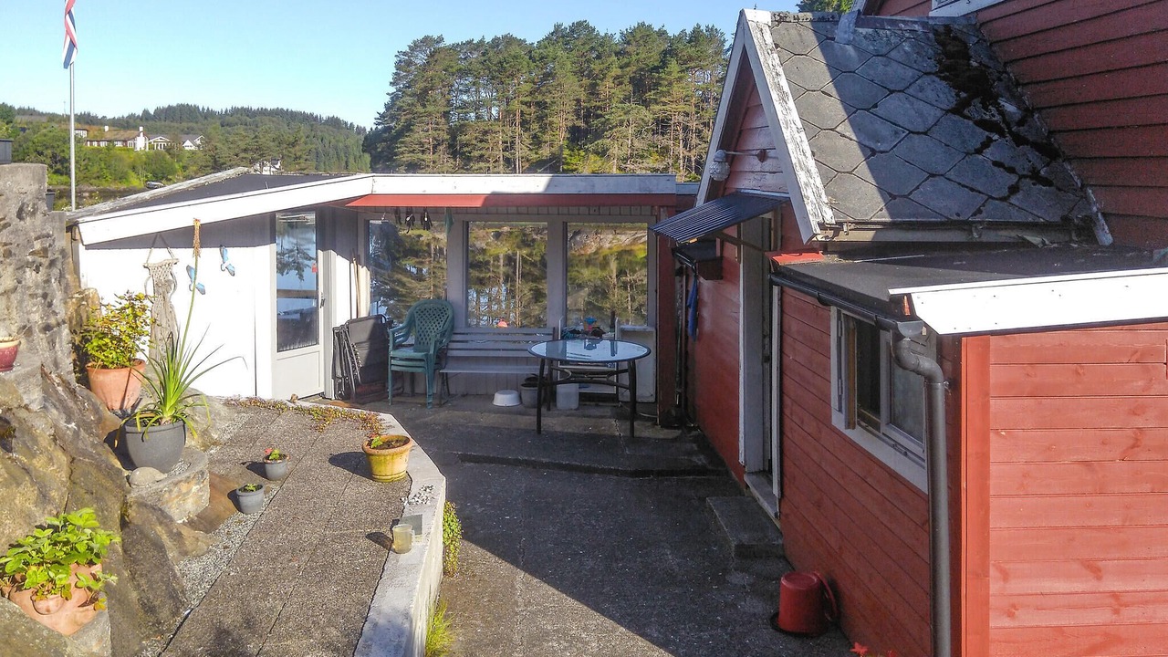 Photo of Others in Meland