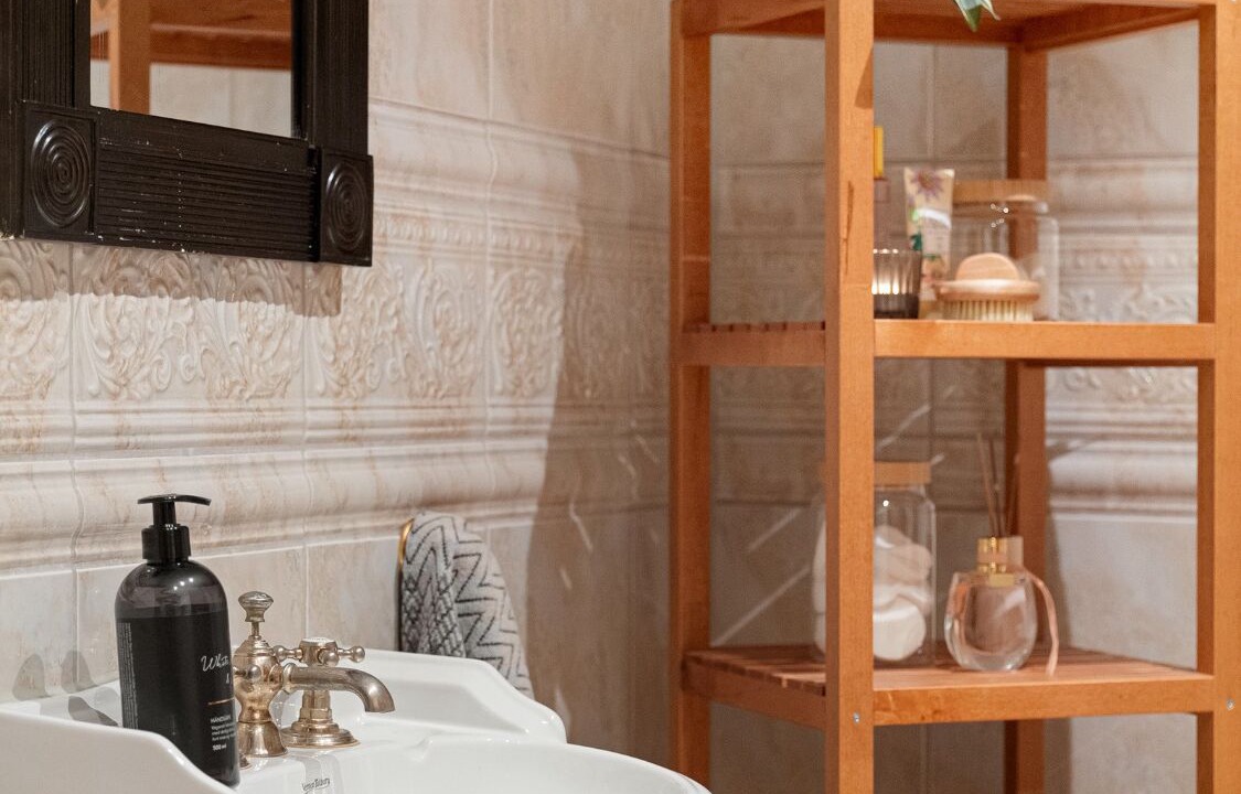 Photo of Bathroom in Algard