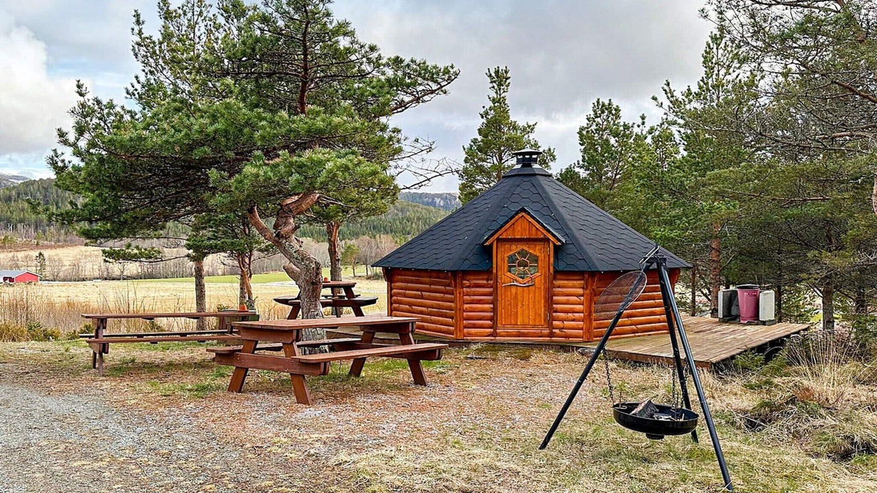 Photo of Outdoor in Olden