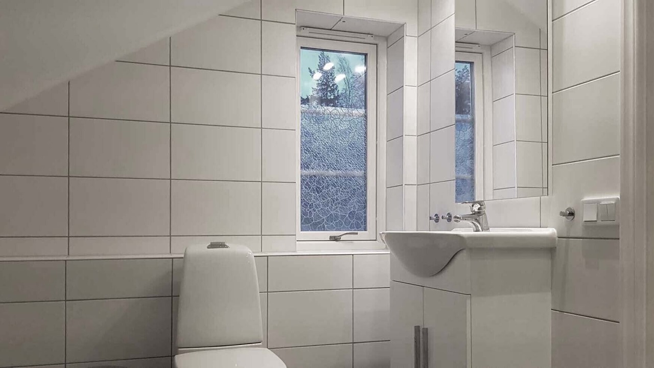 Photo of Bathroom in Save