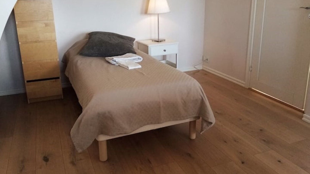 Photo of Bedroom in Save