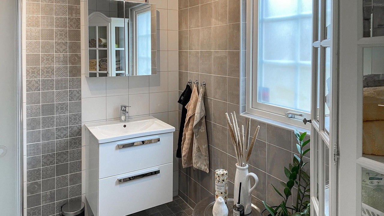 Photo of Bathroom in Orebro County